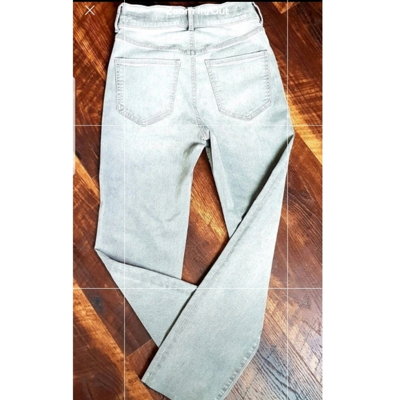 ⭐️ EXPRESS SUPER HIGH WAISTED JEANS - Picture 6 of 9